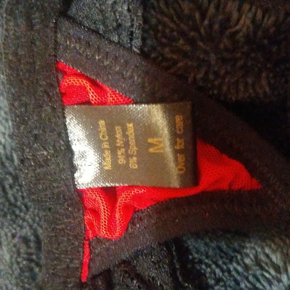 Woman's lingerie from Leouie,  black & red size medium - Picture 5 of 7